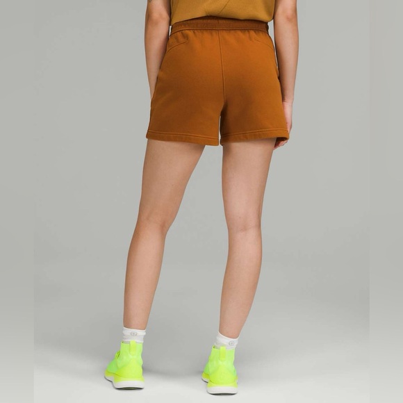 Lululemon Loungeful High-Rise Short 4" Butternut Brown Size 4 - Picture 3 of 10